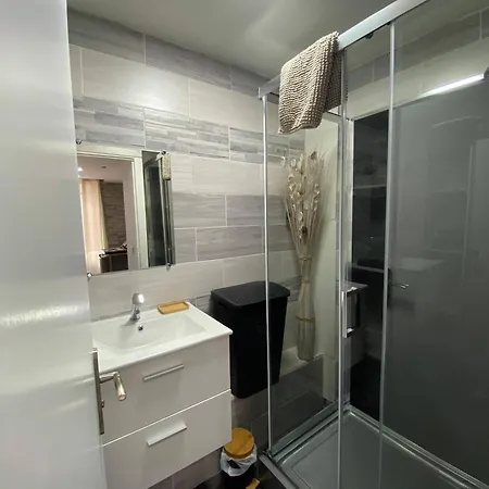 Le Glacier Apartment
